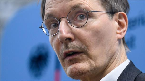 Kein gutes WG-Match: Karl Lauterbach lebt wieder allein Karl Lauterbach (SPD) fühlt sich nicht für Hausarbeit berufen.