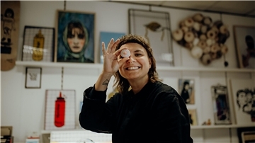 Katrin Lazaruk stellt auf der Artspace in Bremerhaven aus.
