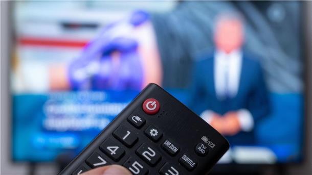 Sozialverband lobt „Tagesschau“ in einfacher Sprache Keine Schachtelsätze und keine komplizierte Sprache. Neue Tagesschau-Version richtet sich an Millionen Menschen, die sonst oft an sprachlichen Barrieren scheitern.