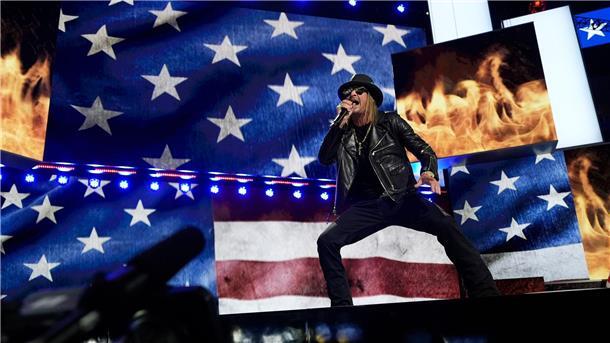 Frauen-Fest statt männliche Muskelspiele Kid Rock rief bei seinem Auftritt beim Republikaner-Parteitag „Kämpft, kämpft!“ in die Menge. (Archivbild)
