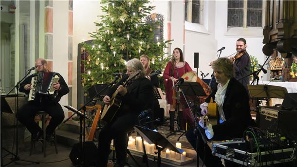 Kirche wird sich ändern, sagt Kreispfarrerin Christiane Geerken-Thomas. So könnten einzelne Kirchen bestimmte Profile bekommen, etwa zur Konzert- oder Kunstkirche werden.