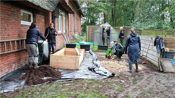 Ein Naschgarten für die Waddenser Wühlmäuse Kita Waddens