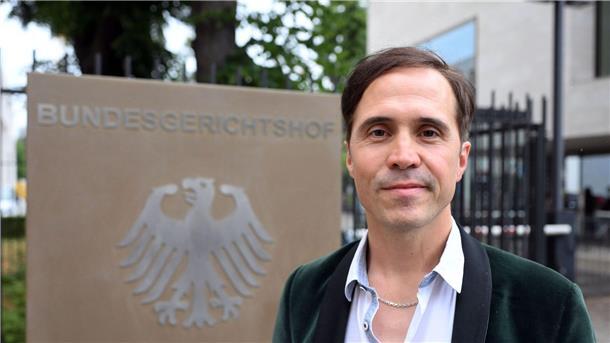 Corona-Auftrittsverbot: Musiker scheitert mit Klage Kläger Martin Kilger vor dem Bundesgerichtshof in Karlsruhe