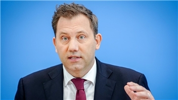 Klingbeil präsentierte seinen Haushaltsentwurf in Berlin.