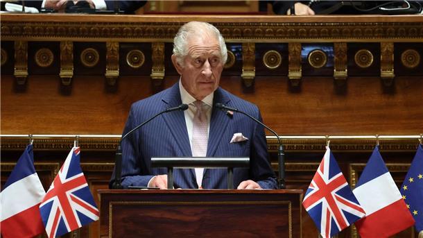 König Charles ruft zu gemeinsamem Klima-Engagement auf König Charles III. erinnert im französischen Senat an die Freundschaft zwischen Frankreich und Großbritannien.