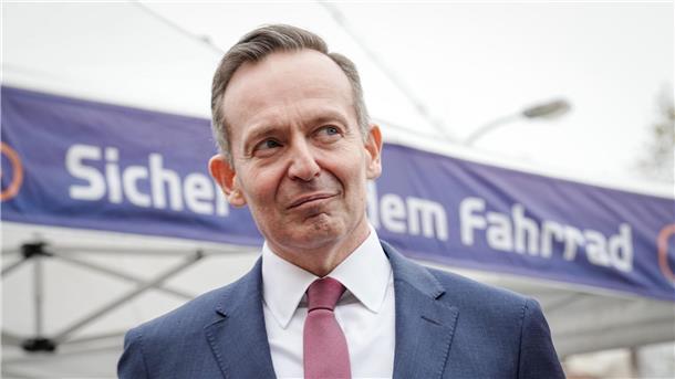 Wissing: Kein neuer Termin mit Letzter Generation vereinbart „Konsens muss auf demokratischem Weg erarbeitet und darf nicht mit Gewalt erzwungen werden“: