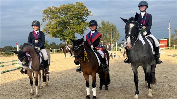 Janne Luise Heilhecker, Charleen Chiara Hinkel, Emma Maleen Taubert