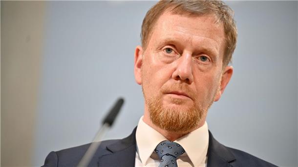 Kretschmer befürwortet Änderungen beim Bürgergeld. (Archivbild)