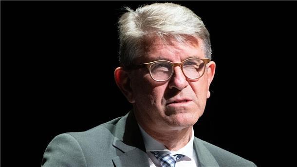 Weimer: Keine Kulturförderung für Antisemitisches Kulturstaatsminister Wolfram Weimer äußert sich bestürzt über Antisemitismus in der Kulturszene. (Archivbild)