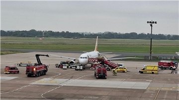 Kurz nach dem Start musste ein Flugzeug an den Flughafen Bremen zurückkehren. (Archivbild)