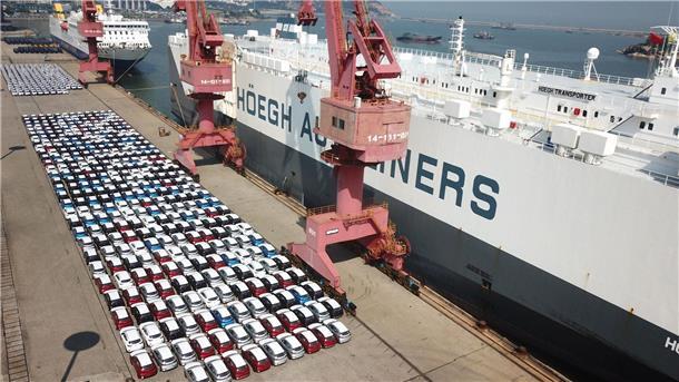 Autos „Made in China“ werden zum Exportschlager Lange wurde China für die Qualität seiner Autos belächelt. Doch das ändert sich rasant. Schon bald dürften die Chinesen die Autonationen Japan und Deutschland beim Export hinter sich lassen.