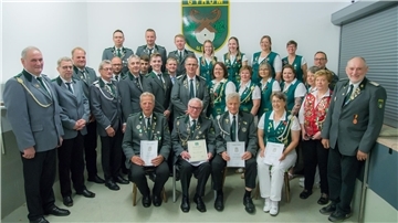 Langjährige geehrte Mitglieder des Schützenvereins Gyhum.