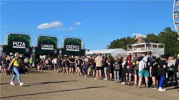 Hurricane-Liveticker: Ein Wahnsinns-Festival geht zu Ende Langos scheint beliebt zu sein.