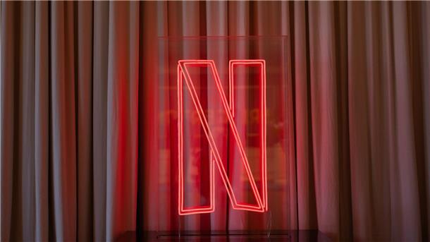 Mobilfunk-Studie: Deutschland-Spiele drücken Netflix-Nutzung Laut einer Studie des Mobilfunkanbieters Vodafone geht die Netflix-Nutzung während den Spielen der Fußball-EM zurück.