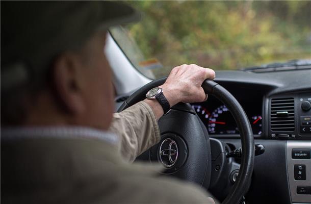 Laut Verkehrsunfallstatistik geht von älteren Autofahrern kein erhöhtes Gefährdungspotential aus.