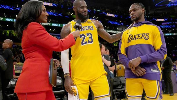 Erst Bronny, dann Bryce? LeBron James über seine NBA-Pläne LeBron James spielt bei den Los Angeles Lakers mit seinem ältesten Sohn Bronny James. (Archiv-Foto)