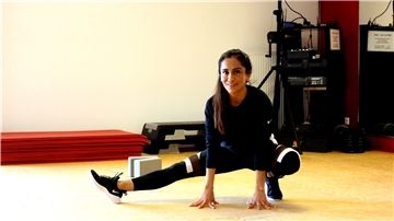 Lehrt Yoga und Zumba: Diana Salazar Salgado. Die Mexikanerin ist Trainerin im Katana.