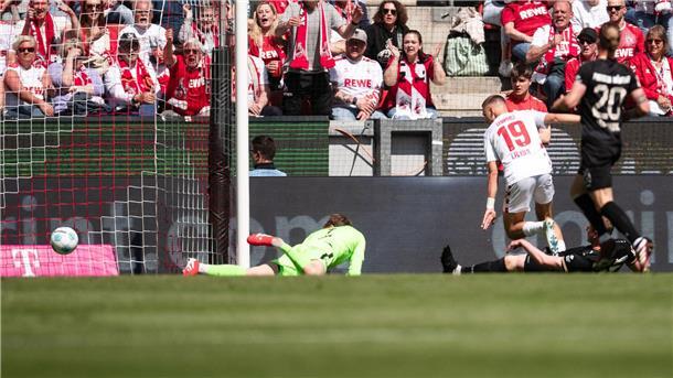 3:1 gegen Münster: Köln neuer Zweitliga-Tabellenführer Lemperle (19) bringt Köln in Führung.