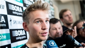 Lennard Kämna aus Fischerhude ist Deutschlands größte Radsporthoffnung wenn es um große Landesrundfahrten geht. Auch im Umgang mit den Medien hat der 24-Jährige Talent.