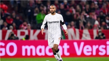 Leverkusens Jonathan Tah steht wohl vor einem Wechsel zum FC Barcelona.