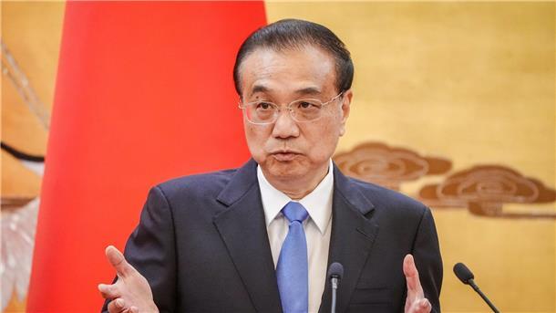 Li Keqiang, damals Ministerpräsident der Volksrepublik China, bei einer Pressekonferenz am 04.11.2022 in Peking.