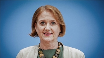 Lisa Paus sagt, die Situation pflegender Angehöriger sei „nicht gut“.