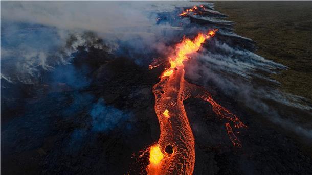Island erlebt dritten Vulkanausbruch binnen drei Jahren Litli-Hrútur befindet sich auf der dünn besiedelten Reykjanes-Halbinsel.