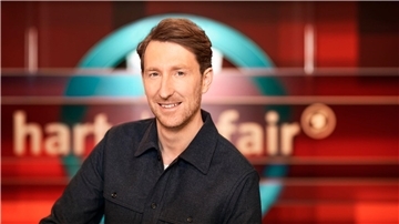 Louis Klamroth wird Nachfolger von Frank Plasberg bei der ARD-Montagstalkrunde „hart aber fair“.