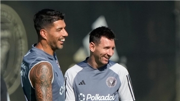 Luis Suárez (l) und Lionel Messi spielt für Inter Miami in der MLS.