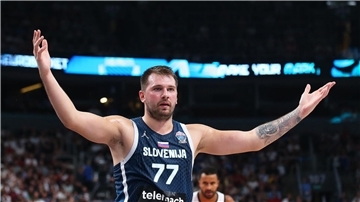 Luka Doncic war mit vielen Pfiffen der Schiedsrichter nicht einverstanden.