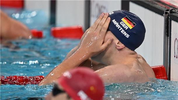 Langes Warten beendet: Märtens schwimmt zu Olympia-Gold Lukas Märtens hat Olympia-Gold gewonnen.
