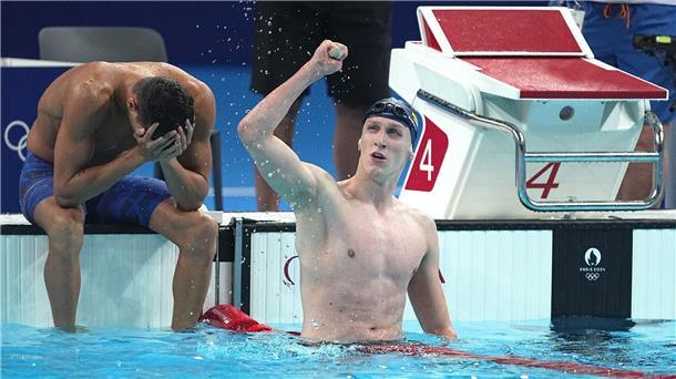 Langes Warten beendet: Märtens schwimmt zu Olympia-Gold Lukas Märtens hat Olympia-Gold gewonnen.