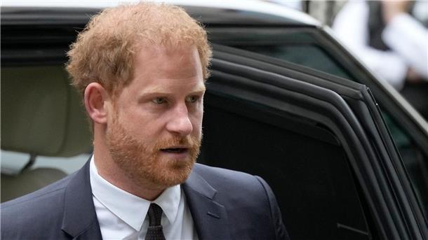 Prinz als Zeuge: Harry mit historischer Aussage in London „Man startet als leere Leinwand, während sie herausfinden, was für ein Mensch man ist und welche Probleme und Versuchungen man möglicherweise hat“: Prinz Harry.