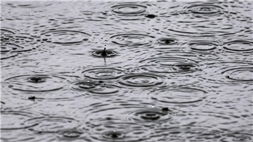 Mancherorts soll so viel Regen fallen wie sonst in einem Monat. (Archivbild)