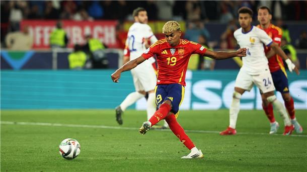 Yamal gegen Ronaldo: Generationen-Duell der Auserwählten Mann des Spiels im Halbfinale gegen Frankreich: Spaniens Lamine Yamal.