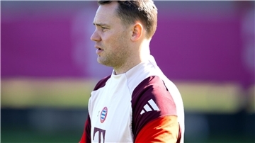 Manuel Neuer ist wieder im Training zurück.