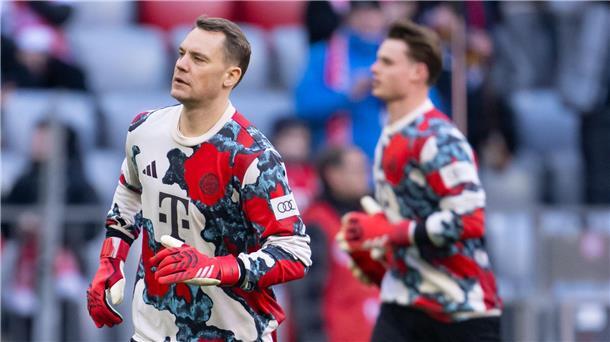 Bayern-Zoff nach Davies-Schock - Kompany ohne „Ausrede“ Manuel Neuer (l) fehlt dem FC Bayern weiter, Jonas Urbig (r) vertritt ihn.
