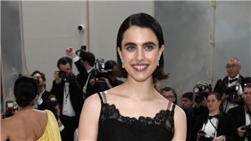 Margaret Qualley soll in einer geplanten Miniserie Amanda Knox spielen.