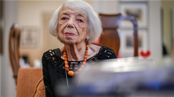 „Als ob es gestern wäre“: 80 Jahre nach Auschwitz Margot Friedländer wanderte nach der Befreiung in die USA aus, kam aber mit 88 Jahren in ihre Heimat Berlin zurück.