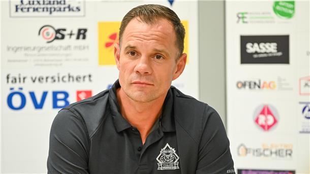 Co-Trainer Bazany: „Zum modernen Eishockey gehört auch eine gewisse Härte.“ Marian Bazany, der neue Co-Trainer der Fischtown Pinguins, hat einen ganz besonderen Spitznamen.