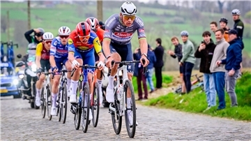 Mathieu van der Poel hat erneut den E3 Preis gewonnen.
