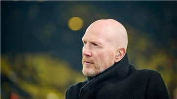 Matthias Sammer sieht das Andenken Franz Beckenbauers beschädigt.