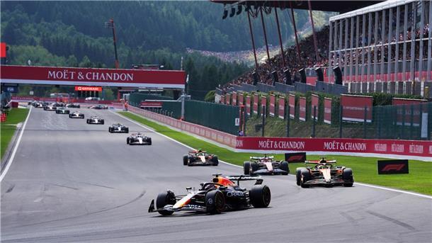 Verstappen gewinnt Sprint - Erster Startplatz für Norris Max Verstappen hängte die Konkurrenz im Sprint ab.