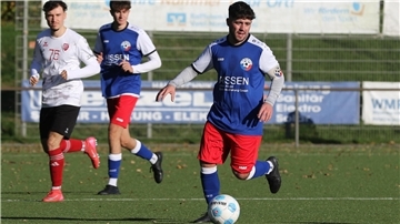 Fußballspiel des 1. FC Nordenham mit Mehmet Acar