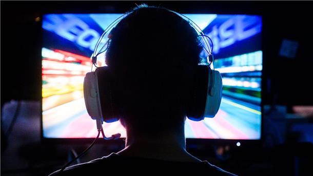 Wachstumsdelle überwunden: Gaming-Markt zieht wieder an Mehr als jeder Zweite in Deutschland spielt Computer- oder Videospiele.