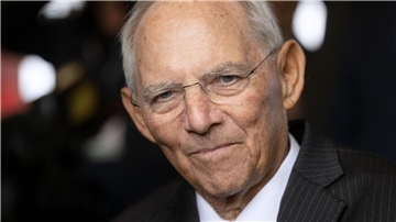 „Mich wollte er dazu bewegen, Merkel zu stürzen, um selbst Kanzler zu werden“: Wolfgang Schäuble über seinen Politik-Kollegen Edmund Stoiber.