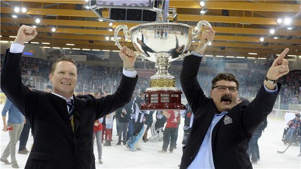Zum 70. Geburtstag: Die Karriere von Alfred Prey in Bildern Mike Stewart führte die Pinguins als Trainer 2014 zum DEL2-Titel - ein Glücksgriff von Alfred Prey.