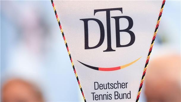 Vier Fälle von Machtmissbrauch im deutschen Tennis Mindestens vier Fälle von Machtmissbrauch soll es im deutschen Tennis in den vergangenen 40 Jahren gegeben haben.