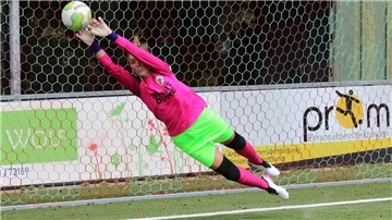 Mirja-Franziska Fleischer vom SV Brake in der Fußball-Landesliga.