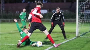 ESV Nordenham gegen SV Brake II in der 1. Fußball-Kreisklasse